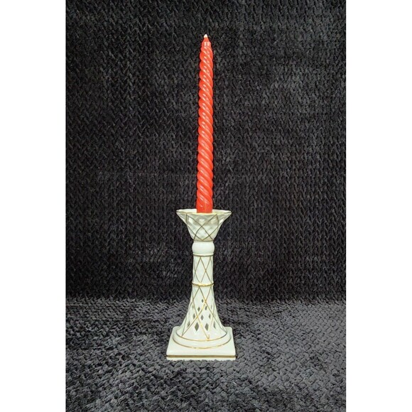 Vintage Arnart Porcelain Pierced Lattice Candle Holder White & Gold 1950s–1980s - Picture 8 of 8